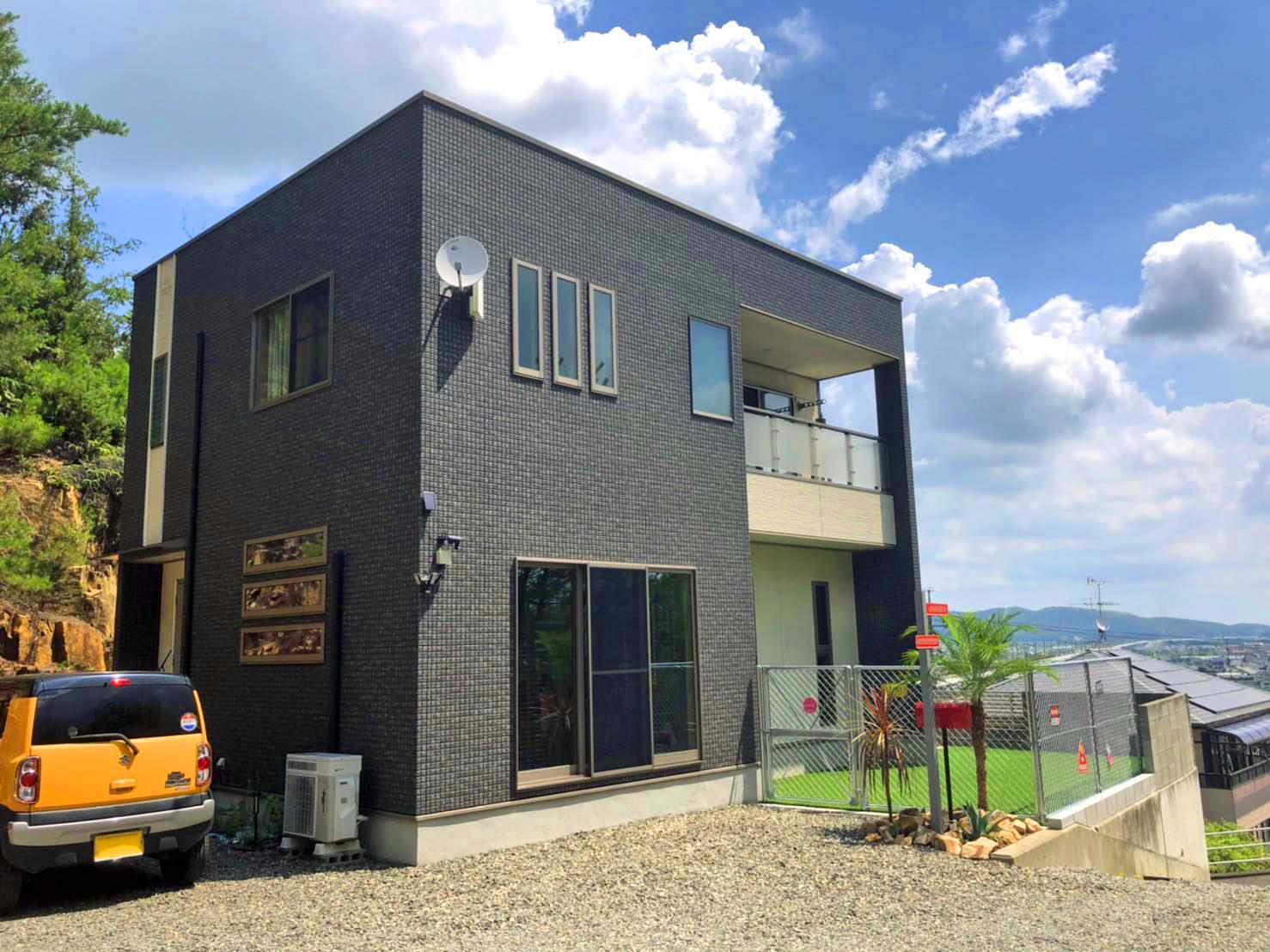 [外構・エクステリア] 絶景を活かしたアメリカンファサード｜岡山県倉敷市